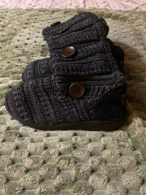 Muk Luks Black Knit Cuffed Booties with Logo